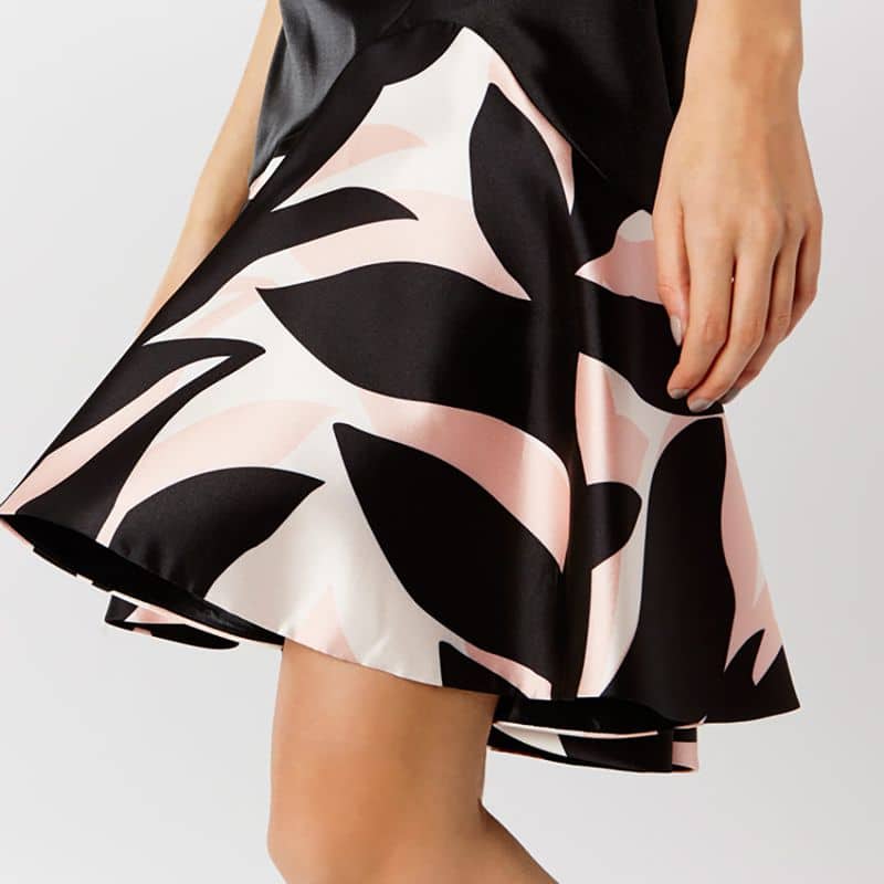 Coast Taila Short Striking Print Fit Flare Skirt 6 result