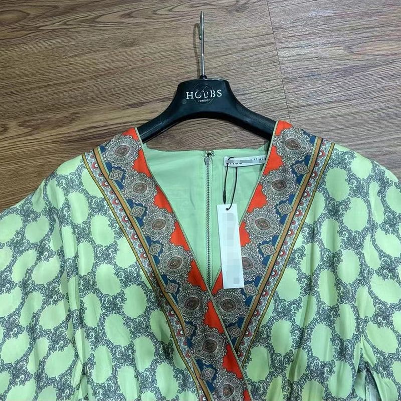 AliceOlivia Haveri scarf print dress 7 result