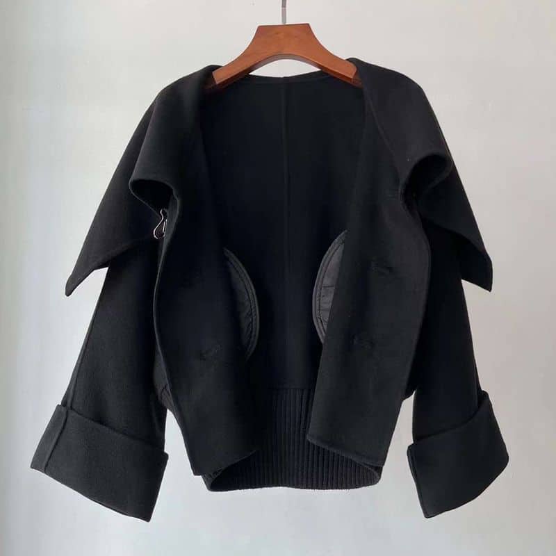 TOTÊME Cropped wool jacket 10 result