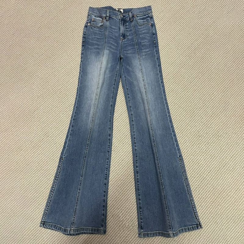 Alice + Olivia Timothy Low Rise Jean 7 result