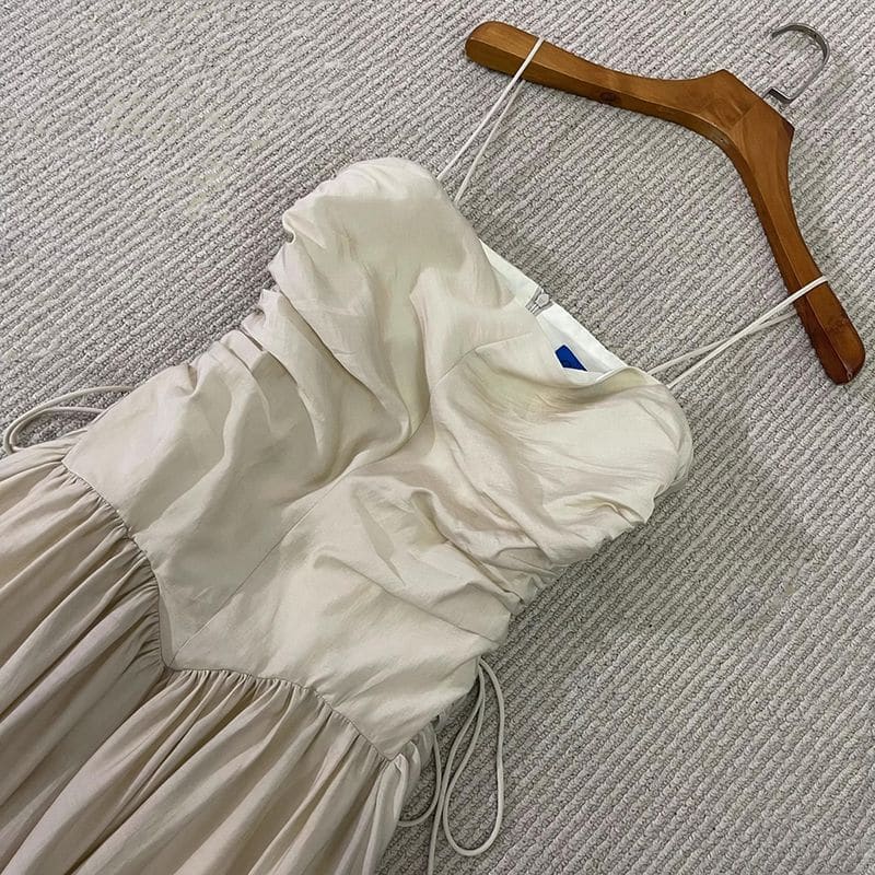Amy Lynn Alexa Tie Shoulder Pleat Detail Dress 7 result